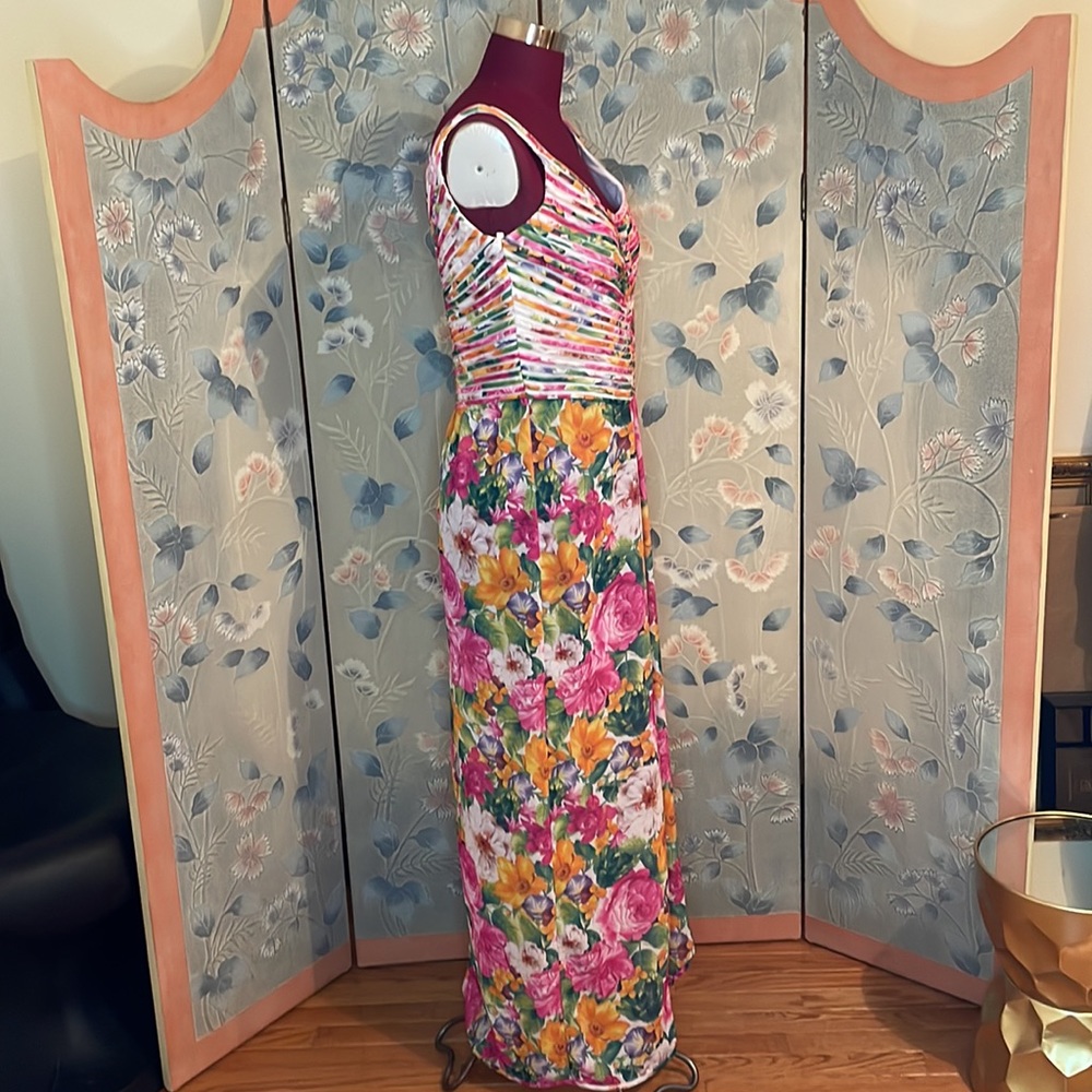 Victor Costa Couturier garden party size 14 - Picture 6 of 7